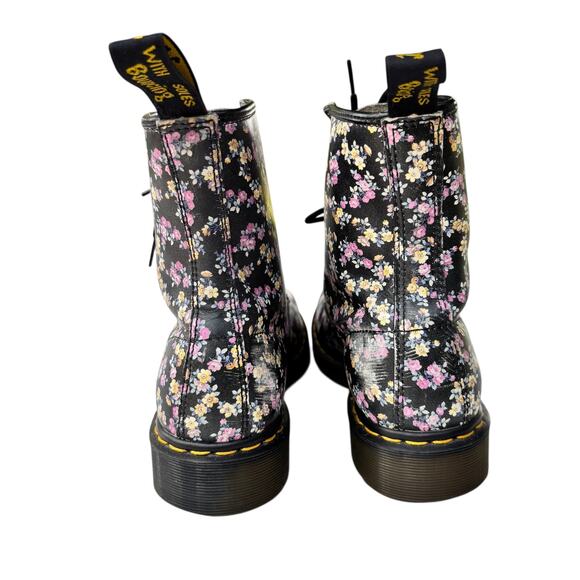 Dr. Marten 1460 Boot Floral Women’s Size 8 Color- Black - Mini Tydee - Picture 6 of 9